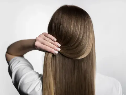 Olaplex No. 8 - Jak używać, by włosy były miękkie i gładkie?